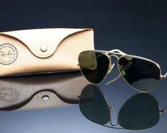 Vintage B&L Ray-Ban USA 1/10 12k Gold Filled Aviator Sunglasses w/ Case Bausch & Lomb
