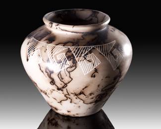 Signed Gary "Yellow Corn" Louis 2004 Acoma Pueblo Etched Horsehair Pottery Jar Native American Pottery
