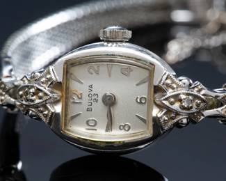 Vintage Bulova 23 Ladies Manual-Wind Watch c. 1971 10K RGP 23 Jewels
