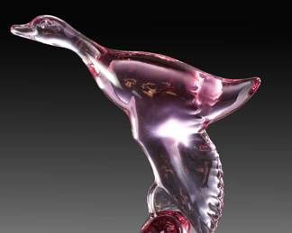 Vintage 1993 Heisey by Dalzell Viking Glass Mallard Duck Figurine Lavender Ice HCA 93
