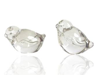 Vintage 1940s Heisey No. 1553 Crystal Sparrow Figurines (Pair) - Original WWII Era Art Deco Glass Birds
