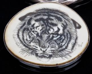 Vintage 1970s Navajo Artist Signed MV Sterling Silver & Scrimshaw Bone Tiger Necklace AS-IS
