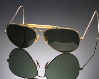 Vintage B&L Ray-Ban USA Outdoorsman 62-14 Aviator Sunglasses Gold w/ Case
