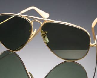 Vintage B&L Ray-Ban USA 1/10 12k Gold Filled Aviator Sunglasses w/ Case Bausch & Lomb

