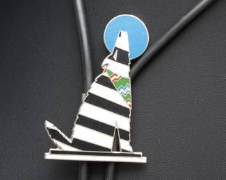 Vintage 1980s TAVLOS Signed Howling Coyote Southwestern Pop Art Enamel Bolo Tie
