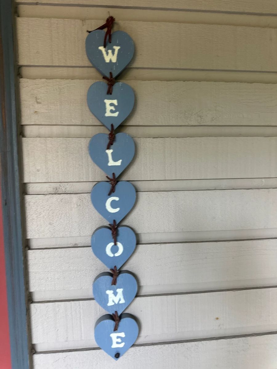 Welcome wall decor
