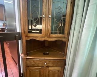 Corner side cabinet