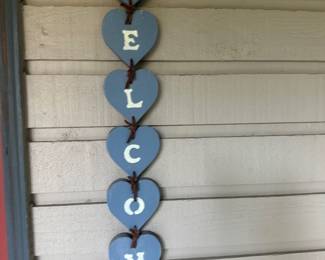 Welcome wall decor