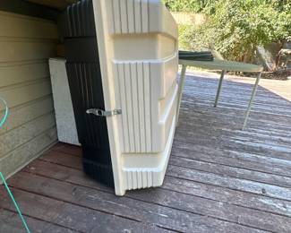 Car rooftop storage