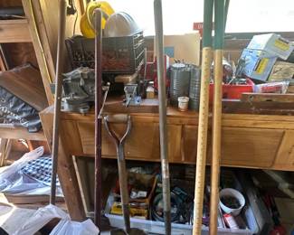 lawn & garden tools