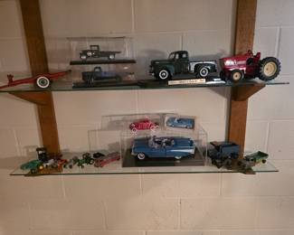 Vintage toy cars and models. 