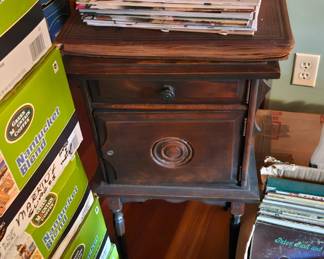 Smoking stand