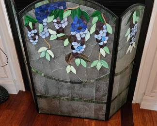 Fireplace screen