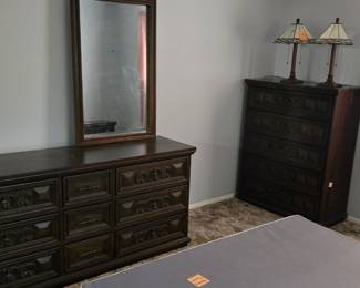 Dresser and chest of drawers