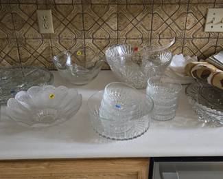 Glass serving dishes