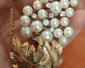 Extremely large custom pearl brooch or pendant in yellow and white gold with diamonds throughout