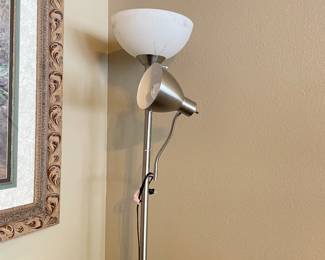 floor lamp