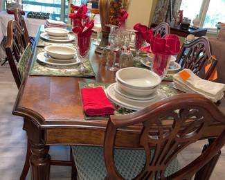 dining table w/5 chairs