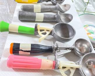 ice cream scoops