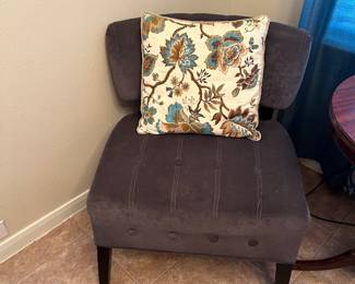 Side chair