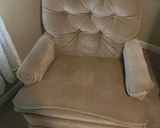 Swivel chair