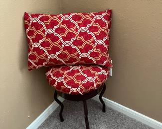 Small stool with matching pillow 