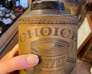 fun vintage coffee tin. 