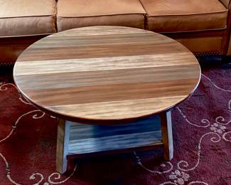 Great Condition set of Living Room tables that include, wood coffee table and 2 end tables.