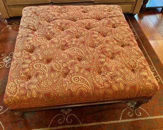 Excellent LARGE Sofa Loveseat Ottoman