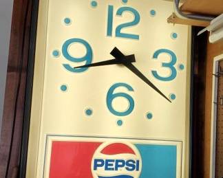 Large Vintage General Store Pepsi Working Clock