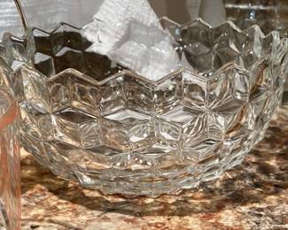 Vintage American Fostoria serving Bowl