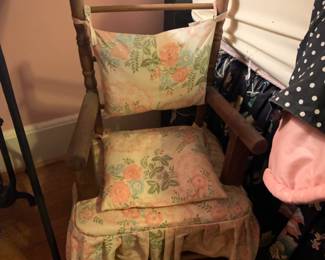 Child's rocking chair 