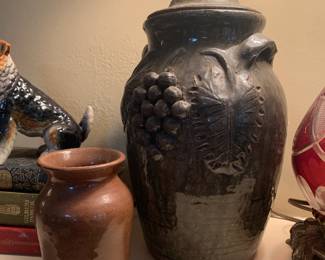 Meaders pottery pieces 