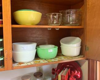 Mixing bowls 