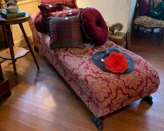 Chaise lounge 