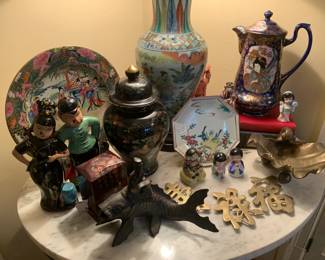 Oriental decor pieces 