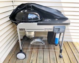 Like new Weber grill