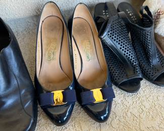 Women’s shoes 8 8.5 ferragamo, Ugg, Donald Pliner etc