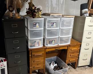 Filing Cabinets 