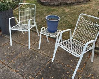 Outdoor Chairs 