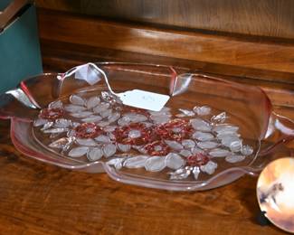 Mikasa Pink Rosella tray