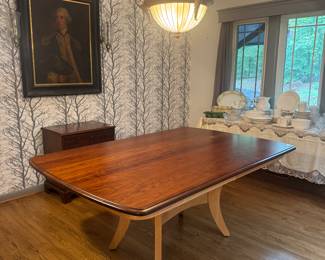 Daniel's Amish Furniture Galveston Dining Table (73"L x 48"W x 30-1/2"H)