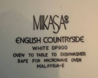 Mikasa English Countryside White DP900 China (76pc)
