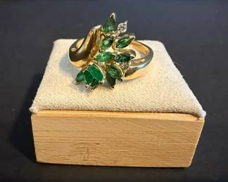 14K Yellow Gold Marquise Emerald Diamond Ring 
