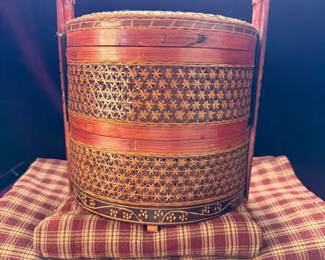 Maroon And Tan Homespun Tablecloth And Valance With Table Top Decor