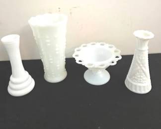 Lot Of 4 Vintage Milk Glasses