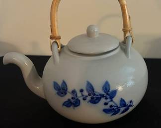 Salmon Falls Stoneware Teapot