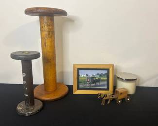 2 Vtg. Wooden Spools, Amish Horse Buggy Toy  More