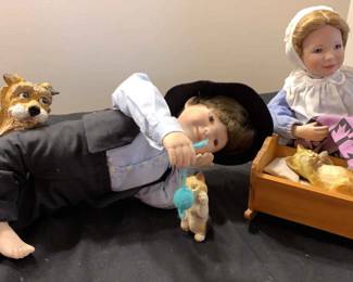 Amish Dolls And Their Pets