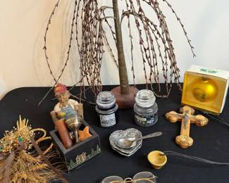 Miscellaneous Decor Mystery Lot
